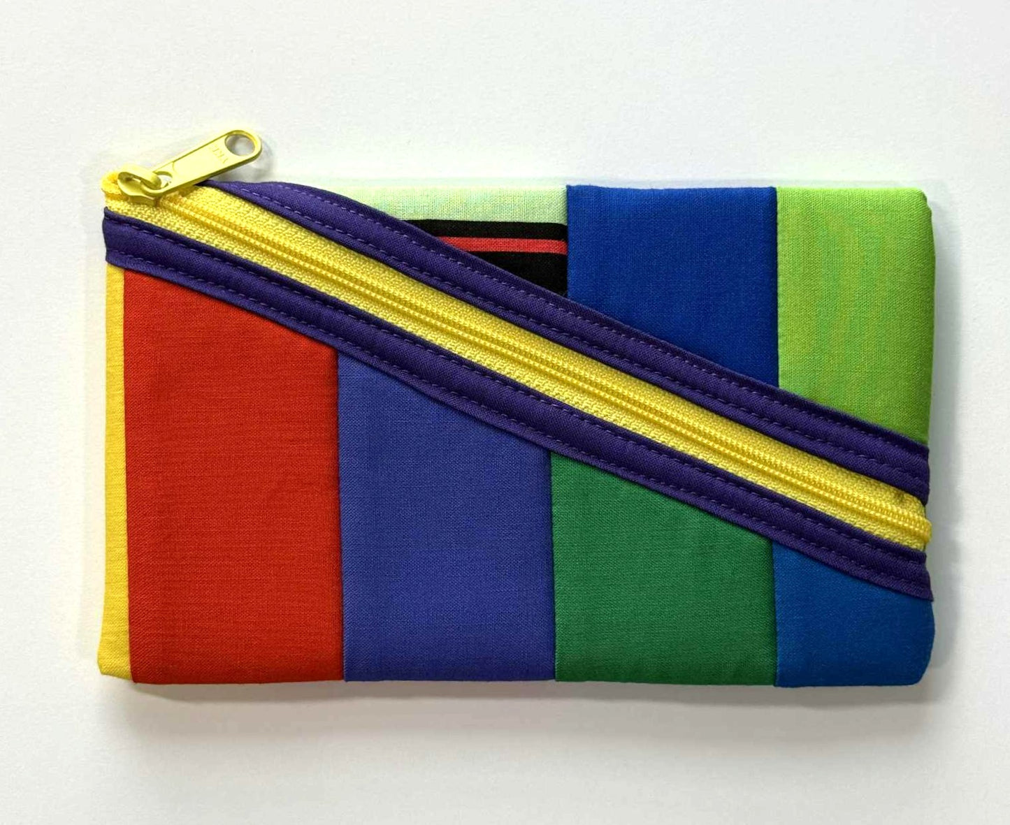 Rainbow Stripes Quilted Zipper Pouch – Handmade Diagonal Zip Pouch for Glasses, Pens & Everyday Essentials