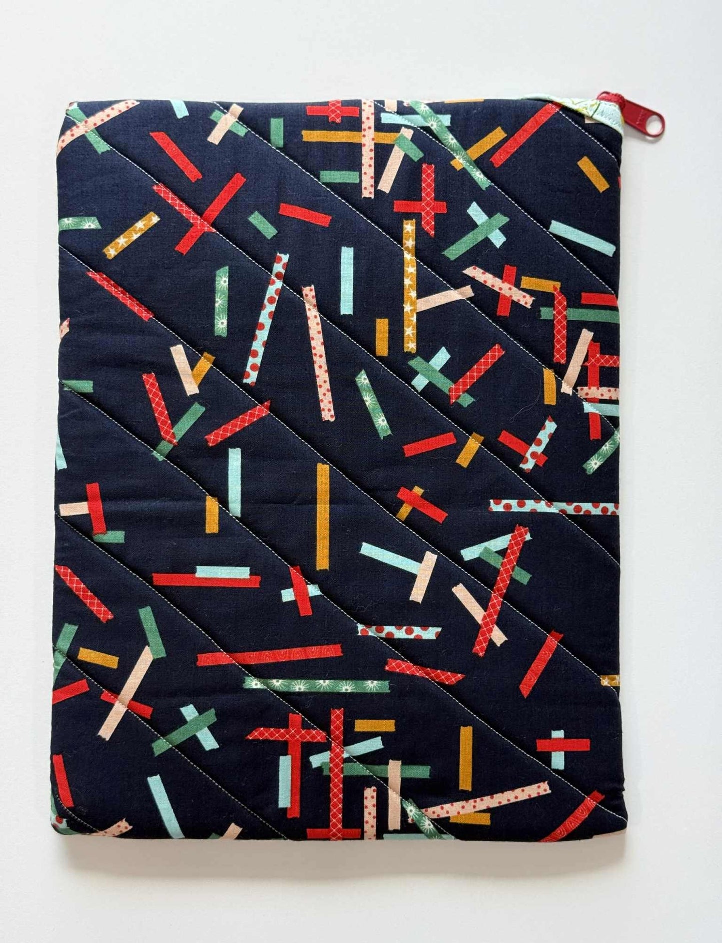 Large Quilted Zipper Pouch – Navy Ribbon Print Tablet Sleeve with Diagonal Zipper