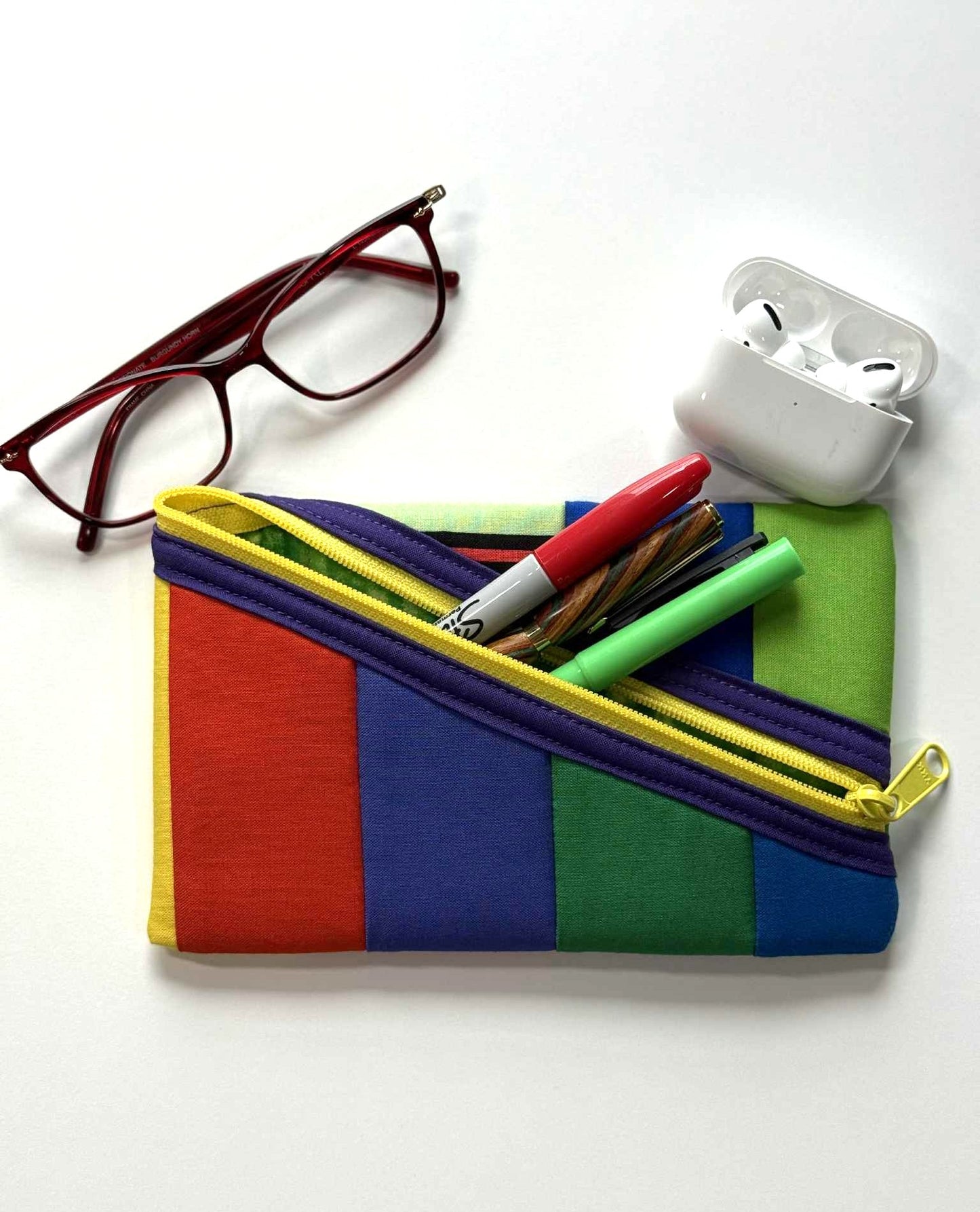 Rainbow Stripes Quilted Zipper Pouch – Handmade Diagonal Zip Pouch for Glasses, Pens & Everyday Essentials