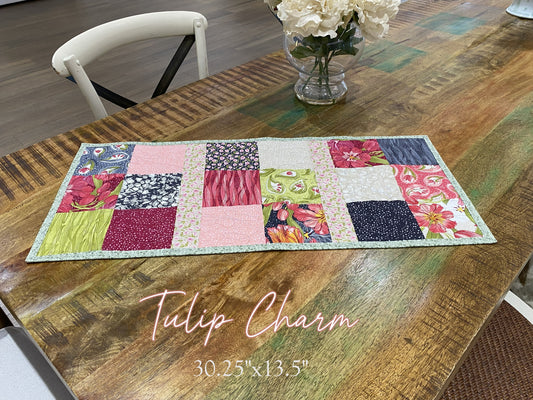 Quilted Table Runner – Tulip Charm Floral Patchwork | Handmade Cotton Table Decor