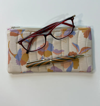 Medium Quilted Zipper Pouch – Beige Floral Fabric Pencil Case, Makeup & Eyeglasses Pouch