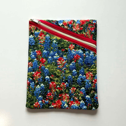 Large Quilted Diagonal Zipper Pouch – Texas Bluebonnet & Indian Paintbrush Tablet Sleeve